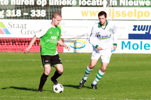 Capelle - SC Genemuiden (Foto Helmich Lubberts).